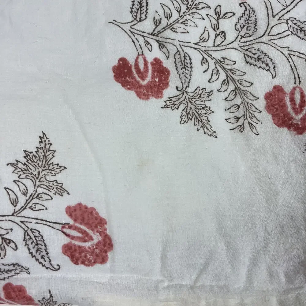 Pottery Barn Set of Two Square 26 x 26 in Pillow Shams Quilted Floral Boho